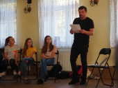 OLYMPUS DIGITAL CAMERA